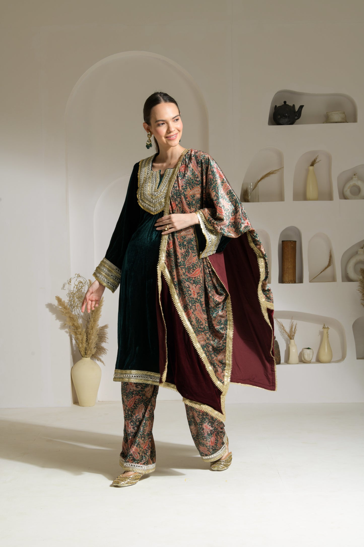 Reham Straight fit Velvet Kurta with Printed Velvet Palazzo Pants & Velvet Stole - Set of 3