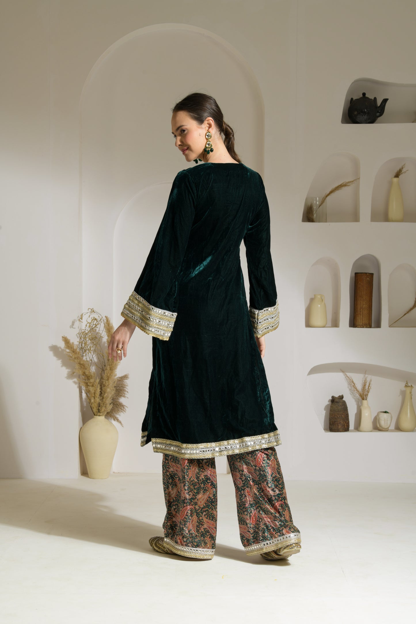 Reham Straight fit Velvet Kurta with Printed Velvet Palazzo Pants & Velvet Stole - Set of 3