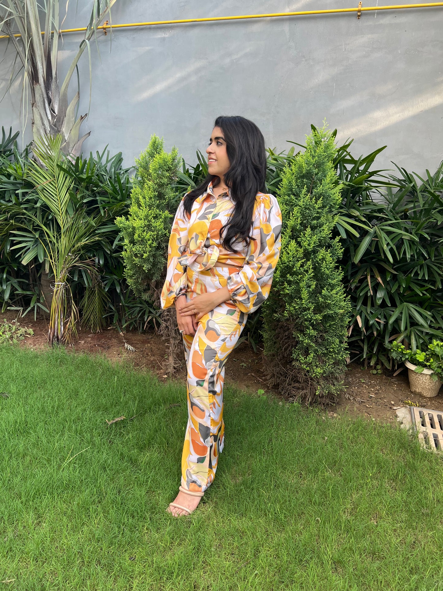 Spritz Relaxed Fit Shirt with Balloon Sleeves and straight fit pants in Printed Viscose Crepe - Set of 2