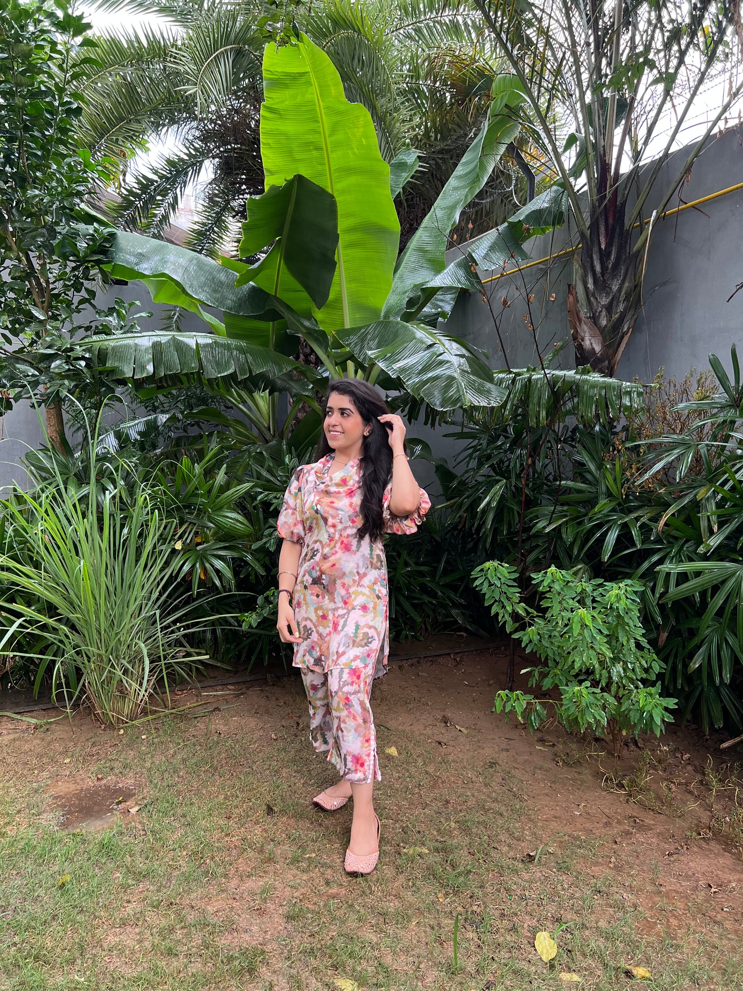 Hana Abstract Floral Print draped cowl neck with Puff sleeves kurta and straight fit pants - Set of 2